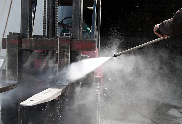 Best Building Exterior Washing  in Bowie, TX